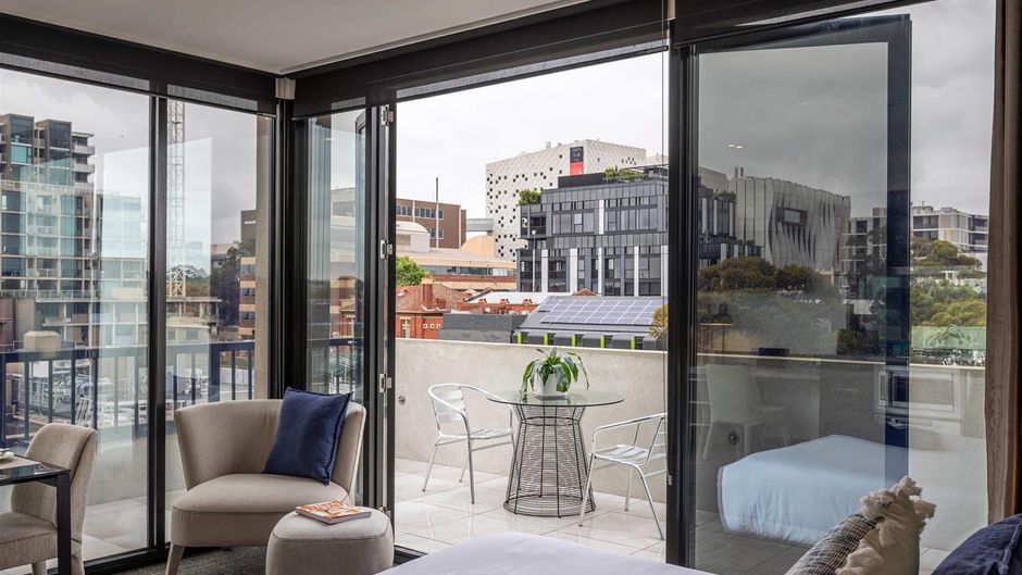 Corporate Living Hawthorn Room