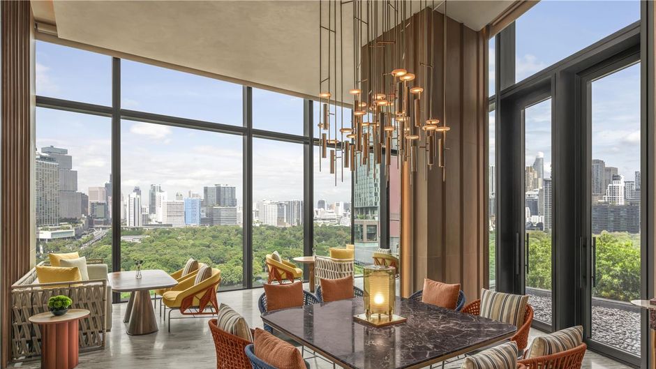 Andaz One Bangkok Restaurant