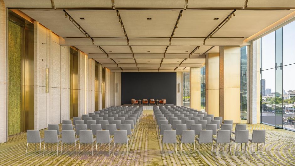 Andaz One Bangkok Meeting