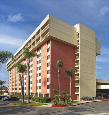 Ontario Airport Hotel & Conference Ctr