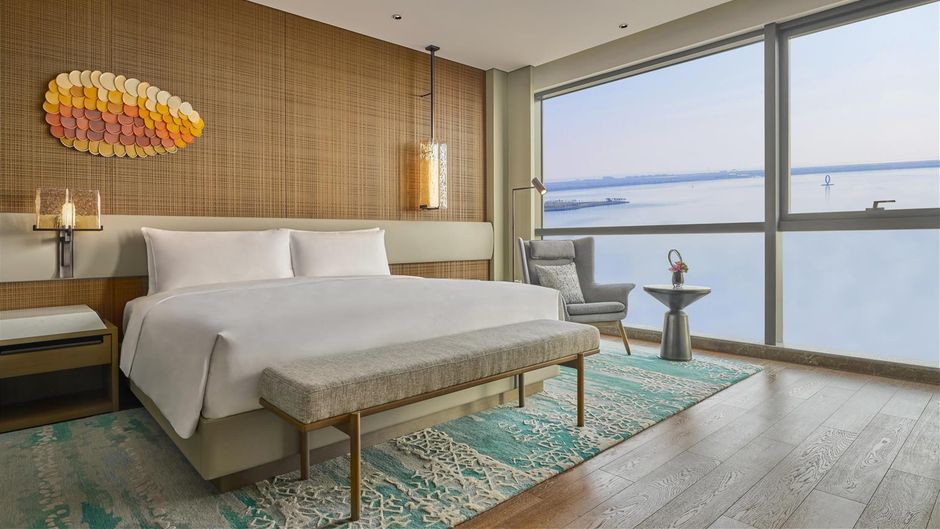 Hyatt Regency Shanghai Pudong Lingang Suite