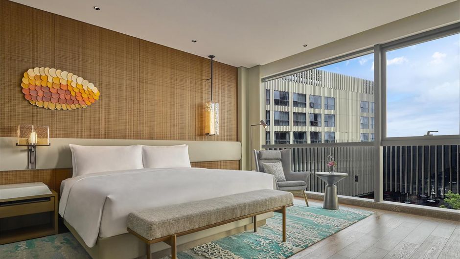 Hyatt Regency Shanghai Pudong Lingang Suite