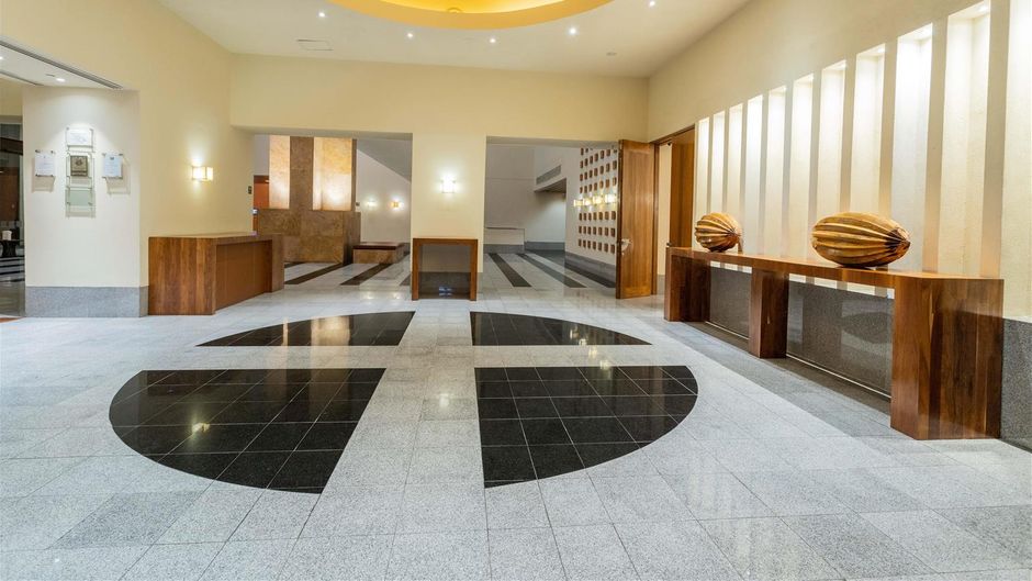 Barcelo Monterrey Valle Lobby