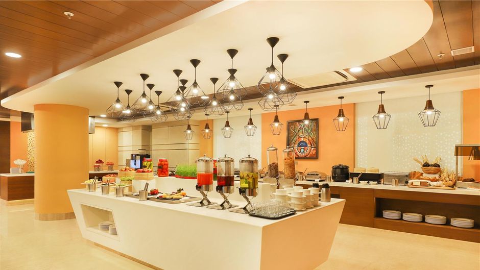 Lemon Tree Hotel Aligarh Restaurant