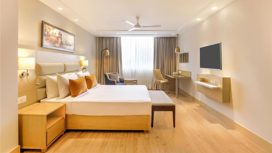 Lemon Tree Hotel Aligarh Room