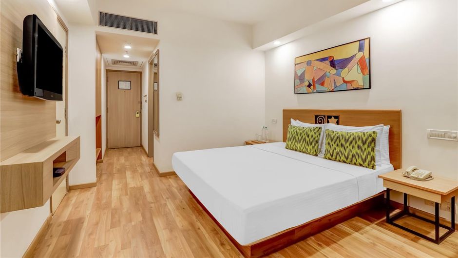 Lemon Tree Hotel Ahmedabad Room