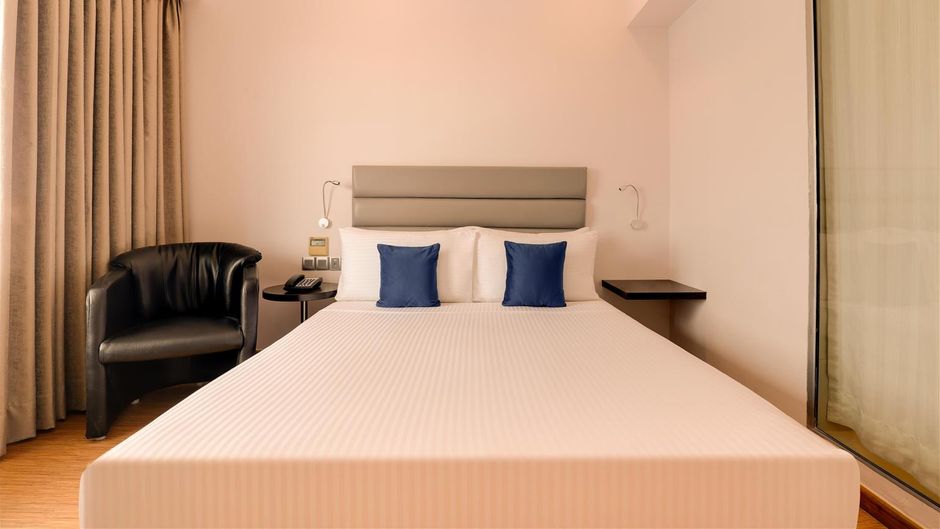 Keys Select by Lemon Tree Hosur Road Room