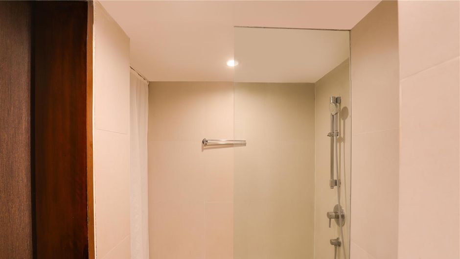Keys Select by Lemon Tree Whitefield Suite