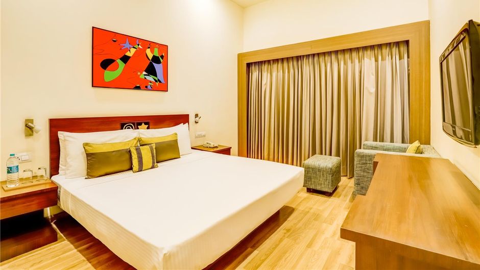 Lemon Tree Hotel, Electronics City Room
