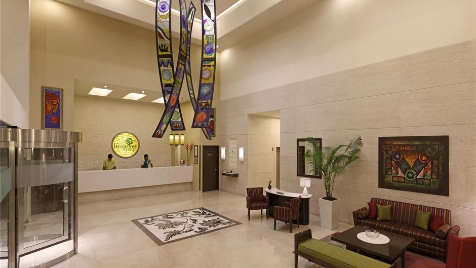 Lemon Tree Premier, Ulsoor Lake Lobby