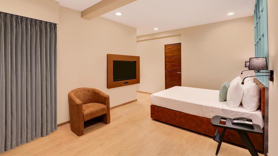 Lemon Tree Suites Whitefield Room