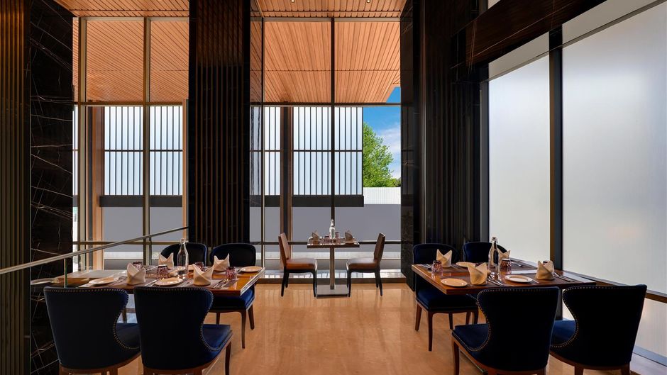 Lemon Tree Premier, Malad, Mumbai Restaurant