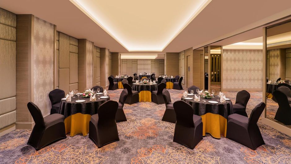 Lemon Tree Premier, Malad, Mumbai Ballroom