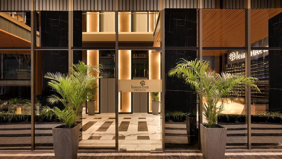 Lemon Tree Premier, Malad, Mumbai Lobby