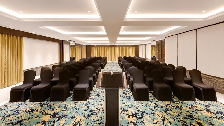 Lemon Tree Premier, Mumbai Intl Airport Ballroom