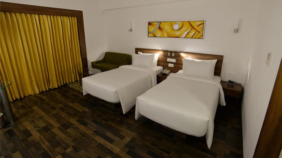 Lemon Tree Hotel Coimbatore Room