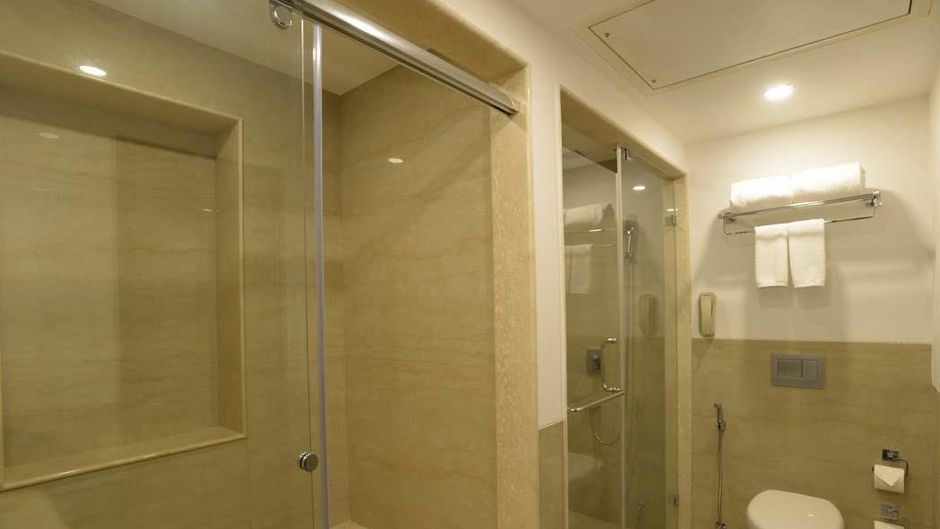 Lemon Tree Hotel Coimbatore Suite