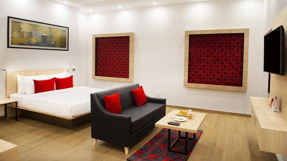 Red Fox Hotel Dehradun Suite