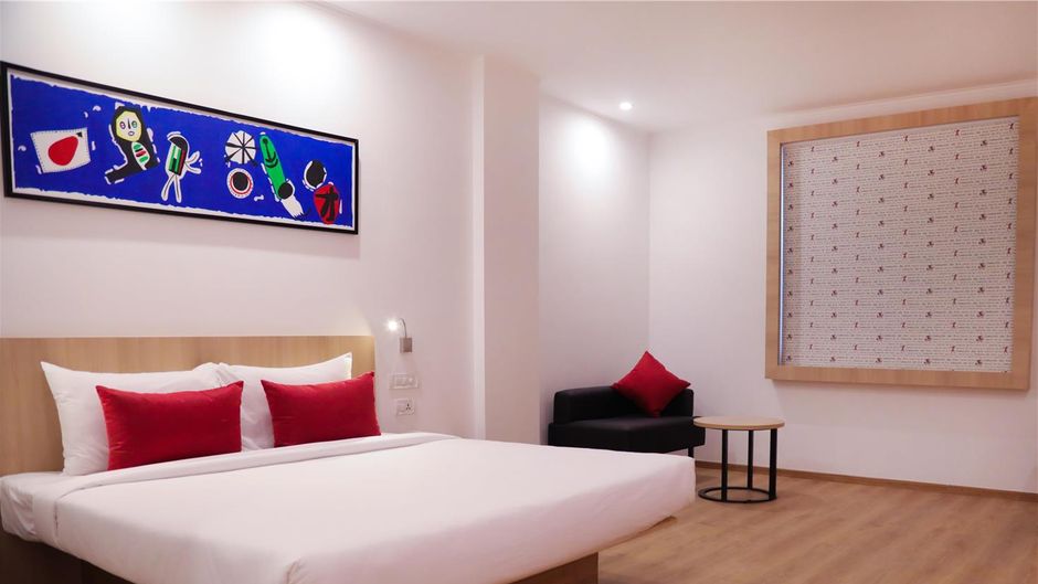 Red Fox Hotel Dehradun Room