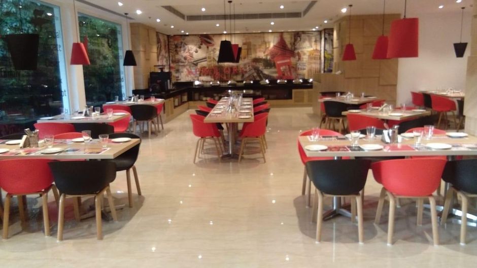Red Fox Hotel Dehradun Restaurant