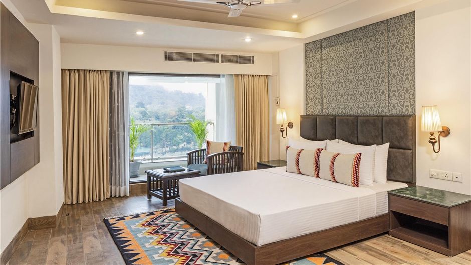 Lemon Tree Premier, Rishikesh Suite