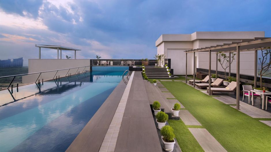Sandal Suites, operated by Lemon Tree Pool