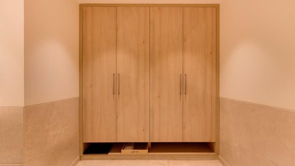 Lemon Tree Hotel, HITEC City, Hyderabad Suite
