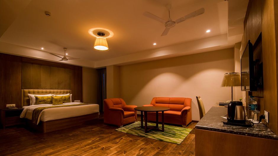 Lemon Tree Hotel Siliguri Suite