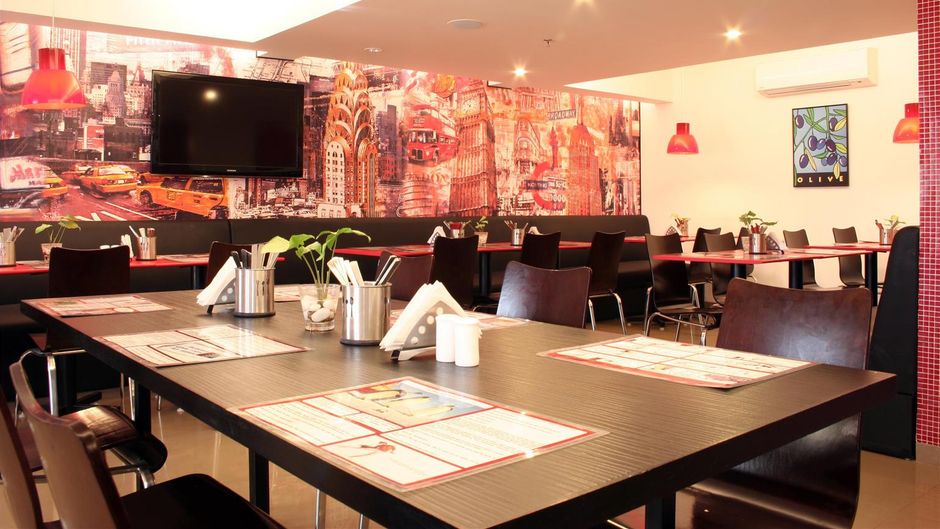 Red Fox Hotel, Jaipur Restaurant