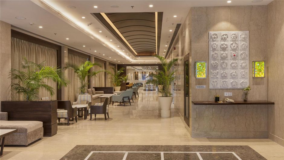 Lemon Tree Hotel, Lucknow Lobby