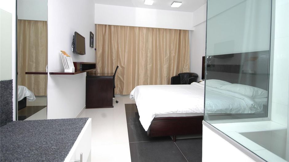Keys Select Ludhiana by Lemon Tree Hotel Room