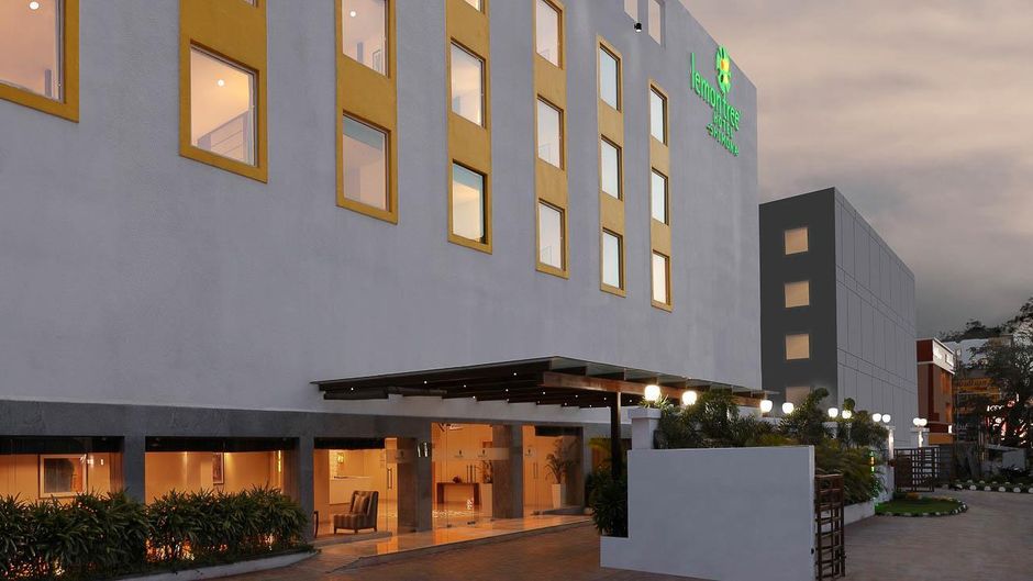 Lemon Tree Hotel Shimona Exterior