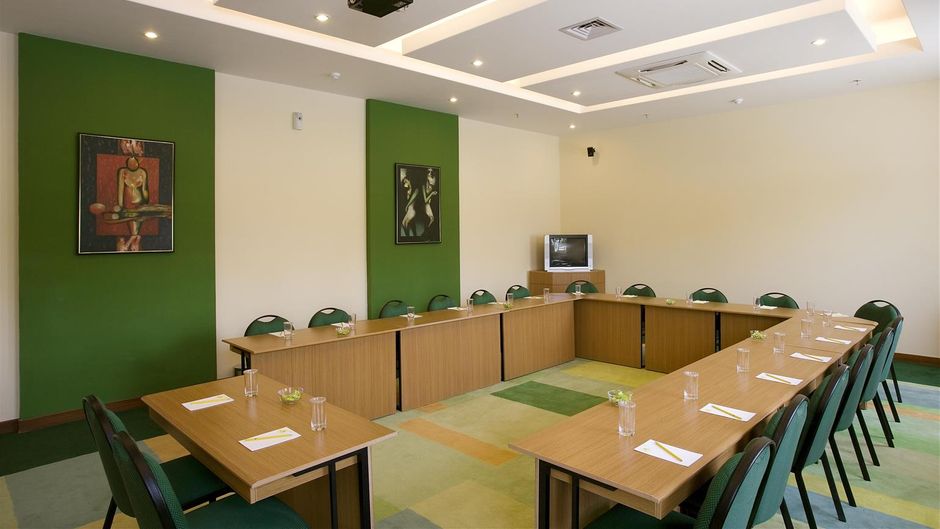 Lemon Tree Hotel, Hinjawadi Meeting