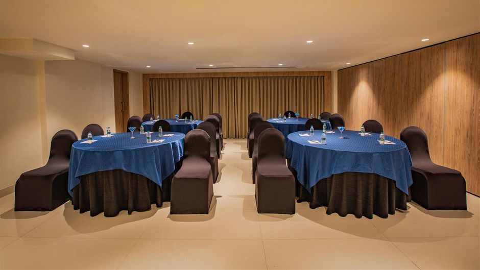 Keys Select Hotel Pimpri-Pune Ballroom
