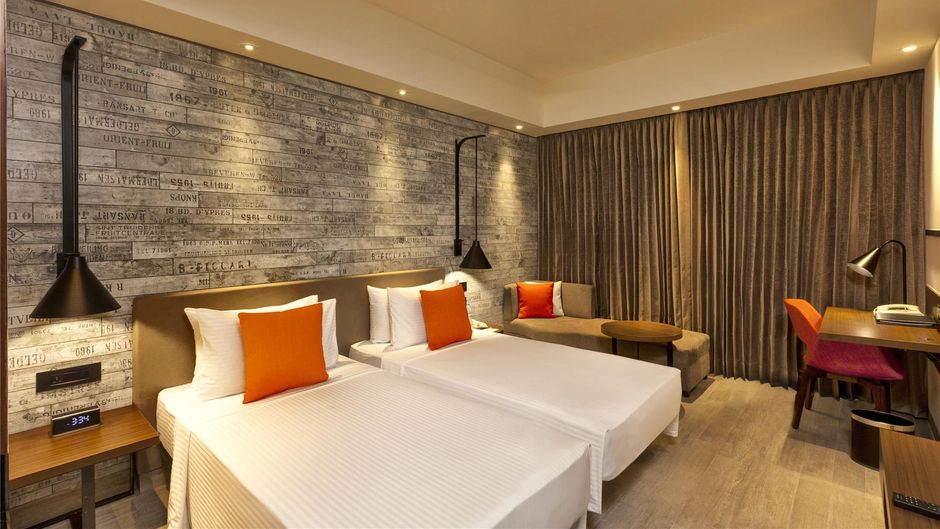 Lemon Tree Premier City Center Pune Room