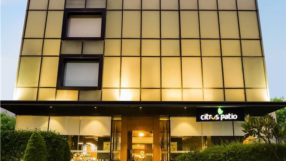 Lemon Tree Hotel, Viman Nagar Exterior