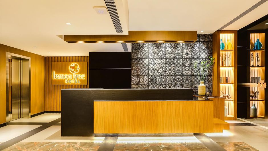 Lemon Tree Hotel, Viman Nagar Lobby