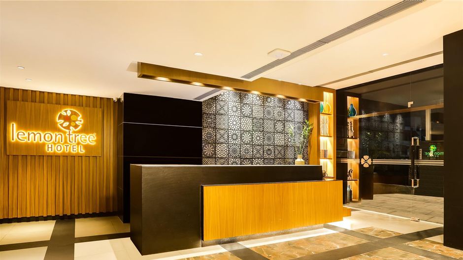 Lemon Tree Hotel, Viman Nagar Lobby