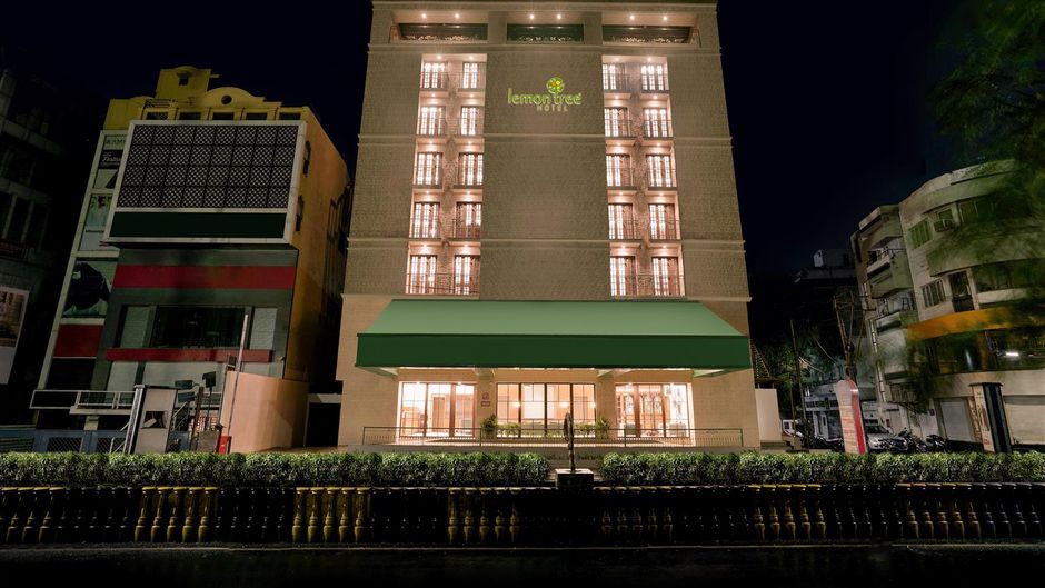 Lemon Tree Hotel, Rajkot Exterior