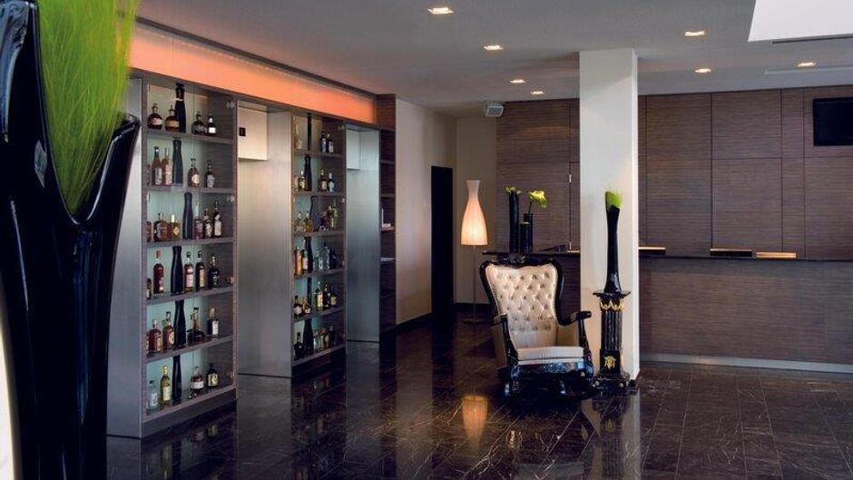 Arcotel John F Lobby