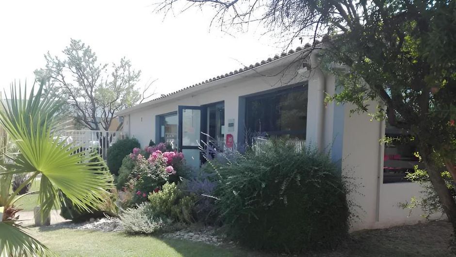 Kyriad Avignon Cap Sud Exterior