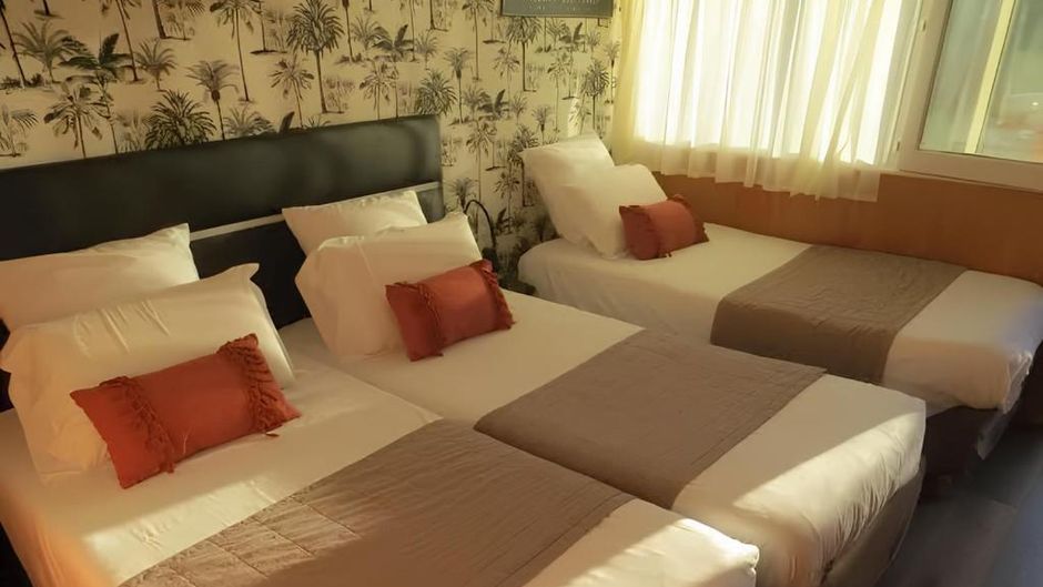 Kyriad Avignon Cap Sud Room