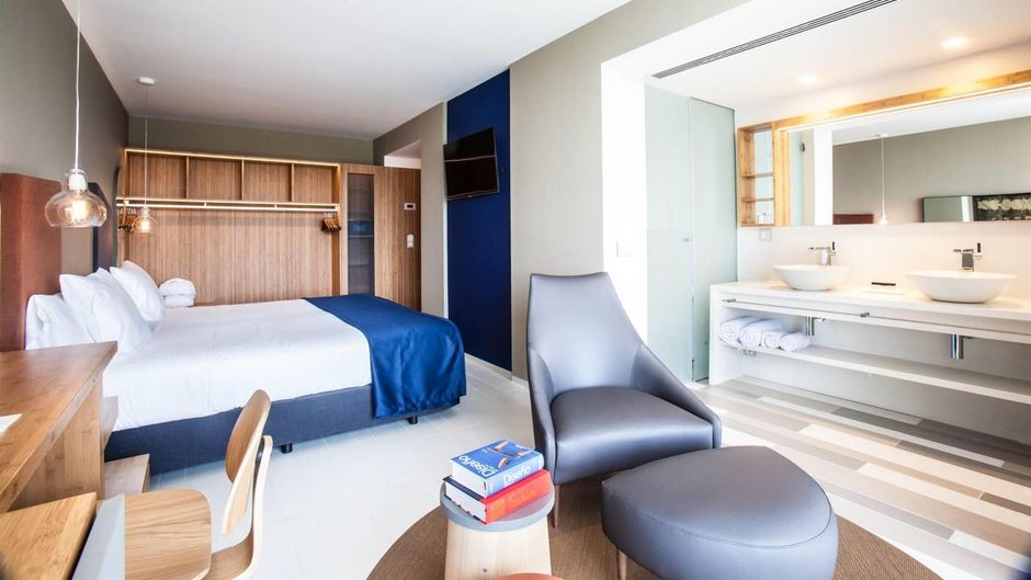 Ocean Drive Talamanca Room
