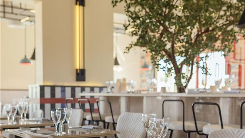 Coral Sea Holiday Resort Restaurant