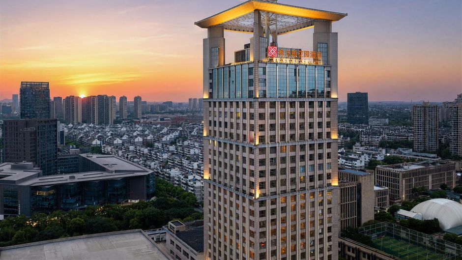 Hilton Garden Inn Keqiao Textile City Exterior