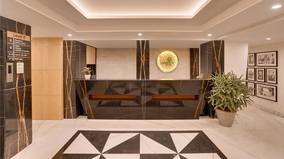 Lemon Tree Hotel Centre Point Lobby