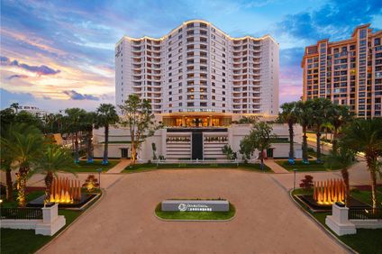 DoubleTree Hilton Sanya Bay