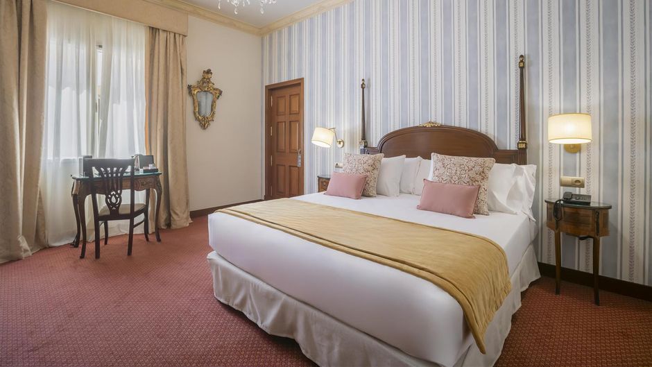 Hotel Duques de Medinaceli Room