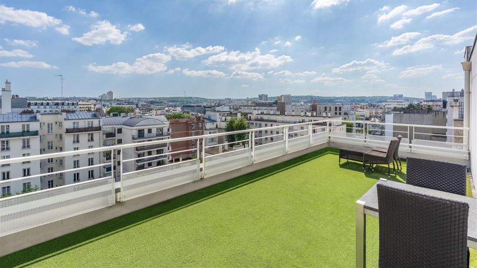 DoubleTree by Hilton Paris Boulogne Exterior