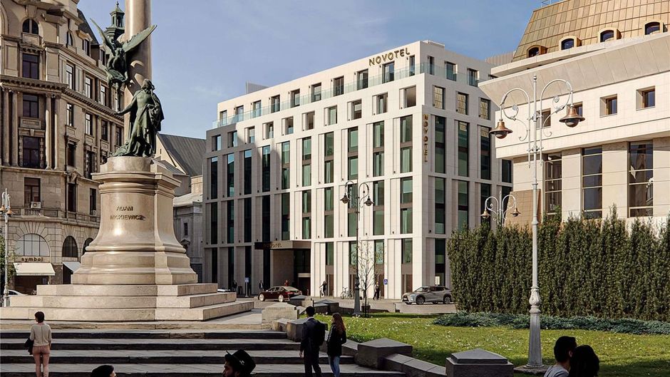 Novotel Lviv Center Exterior